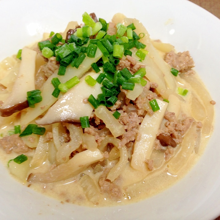 ご飯がすすむ☆挽き肉と大根のオイマヨ炒め